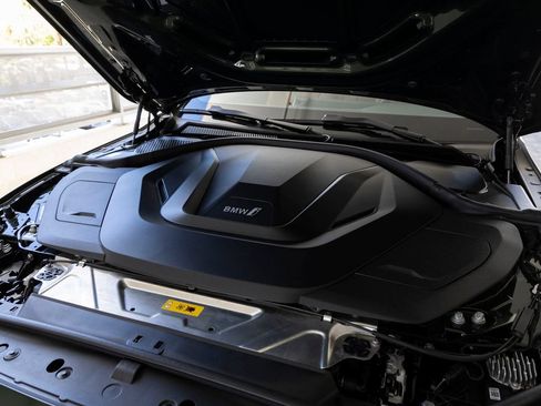 Certified 2023 BMW i4 eDrive35 w/ Premium Package RWD image 33