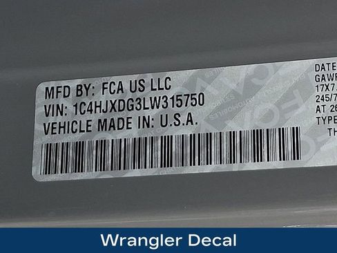 Used 2020 Jeep Wrangler Unlimited Sport image 31