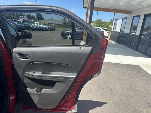 Used 2014 Chevrolet Equinox LT w/ Driver Convenience Package image 18