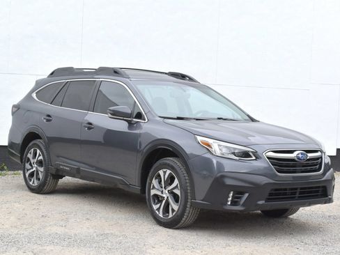 Used 2021 Subaru Outback Limited XT w/ Popular Package #2 AWD/4WD image 1