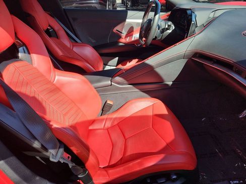 Used 2021 Chevrolet Corvette Stingray Preferred Cpe w/ Chrome Exterior Badge Package image 3