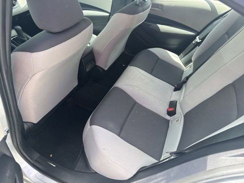 Used 2025 Toyota Corolla LE FWD image 2