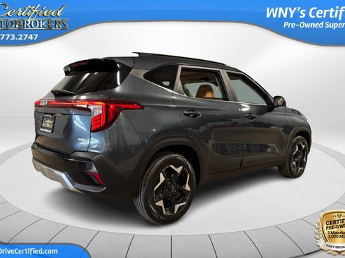 Used 2024 Kia Seltos EX AWD/4WD image 6