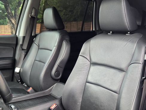 Used 2021 Honda Pilot EX-L image 11