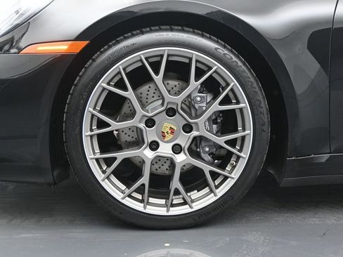 Used 2023 Porsche 911 Carrera image 25