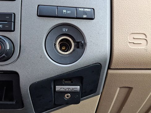 Used 2016 Ford F250 XLT w/ XLT Value Package image 21