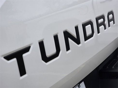 Used 2025 Toyota Tundra Limited image 7