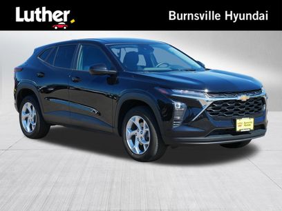 Used 2025 Chevrolet Trax LS w/ LS Convenience Package