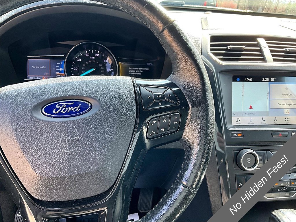 Used 2018 Ford Explorer XLT w/ Equipment Group 202A AWD/4WD image 17