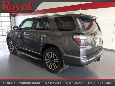 Used 2020 Toyota 4Runner Limited image 2