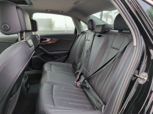 Used 2023 Audi A4 2.0T Premium w/ Convenience Package image 30