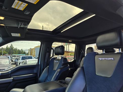 Used 2019 Ford F150 Raptor w/ Equipment Group 802A Luxury AWD/4WD image 19