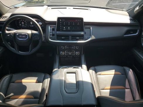 Used 2023 GMC Yukon AT4 w/ AT4 Premium Package AWD/4WD image 27