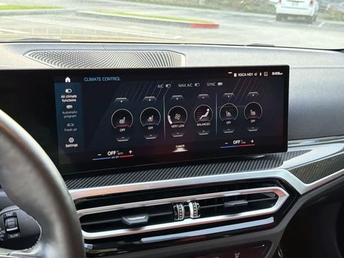 Used 2024 BMW M4 Coupe w/ Executive Package image 16