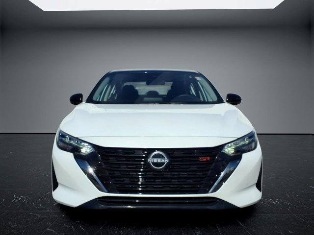 Certified 2025 Nissan Sentra SR FWD image 2