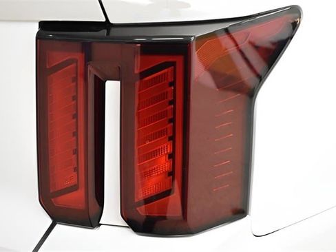 Used 2024 Kia Sorento S image 12