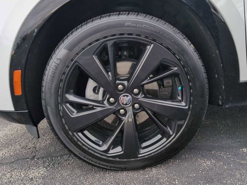 Used 2023 Buick Envision Essence w/ Sport Touring Package image 32