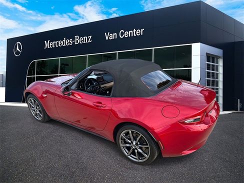 Used 2016 MAZDA MX-5 Miata Grand Touring image 12