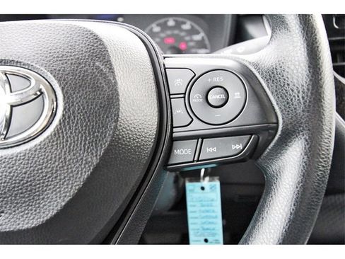 Used 2025 Toyota Corolla LE image 13