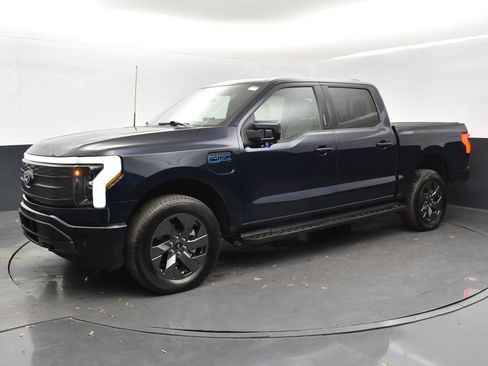 Used 2025 Ford F150 Lightning Lariat image 1