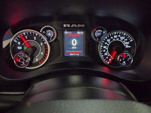 Used 2019 RAM 3500 Big Horn AWD/4WD image 45