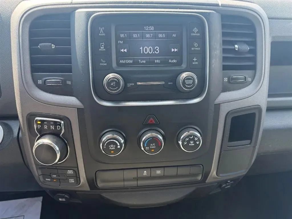 Used 2016 RAM 1500 Express AWD/4WD image 16
