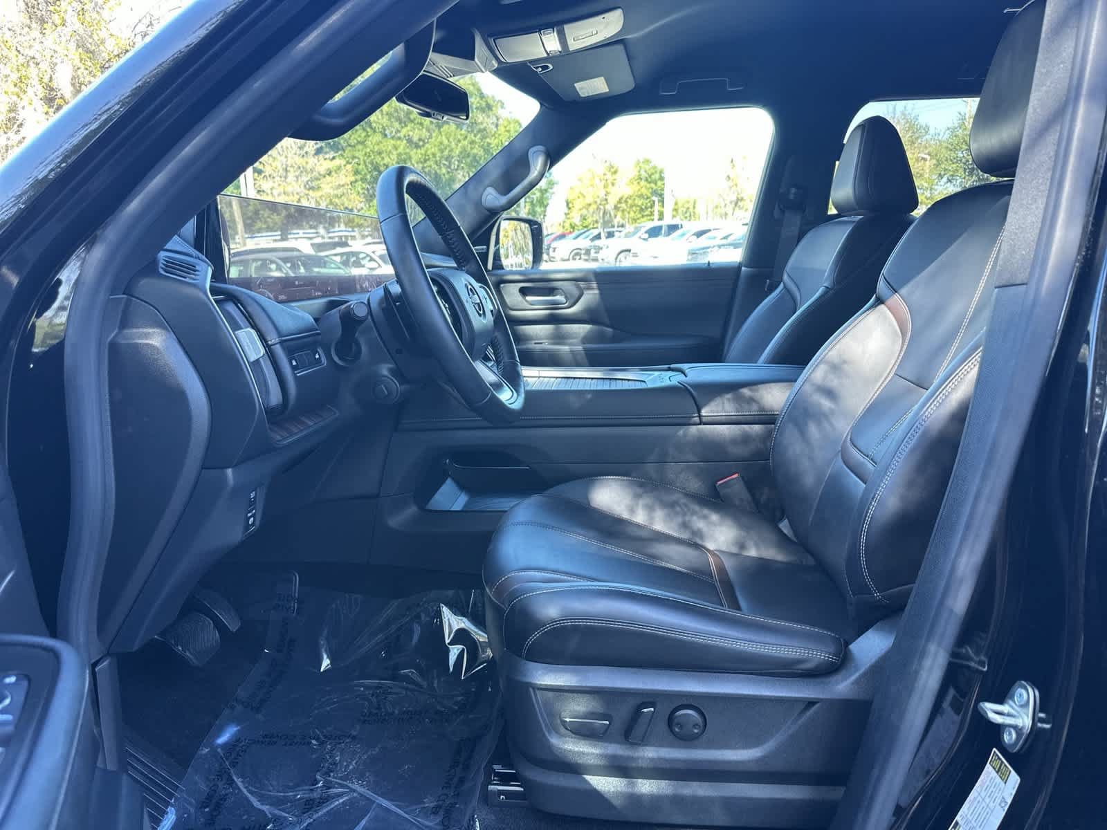 Used 2025 Nissan Armada SL w/ Captain's Chari Seat Package AWD/4WD image 13