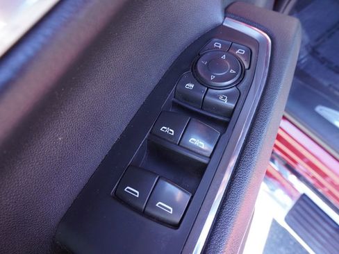 Certified 2023 GMC Sierra 1500 SLT w/ SLT Premium Package image 16