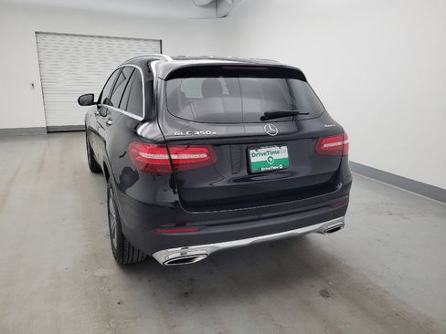 Used 2019 Mercedes-Benz GLC 350e 4MATIC w/ Premium Package image 6