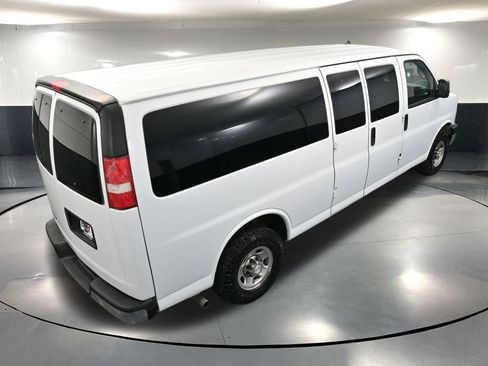 Used 2017 Chevrolet Express 3500 LT w/ LT Preferred Equipment Group image 51