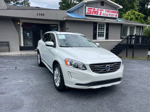 Used 2015 Volvo XC60 T5 Platinum FWD image 4