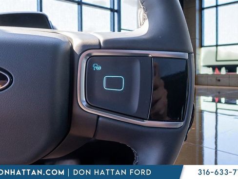 New 2026 Ford Expedition Max Platinum w/ Stealth Appearance Package AWD/4WD image 11