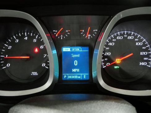 Used 2017 Chevrolet Equinox LT w/ Convenience Package image 15