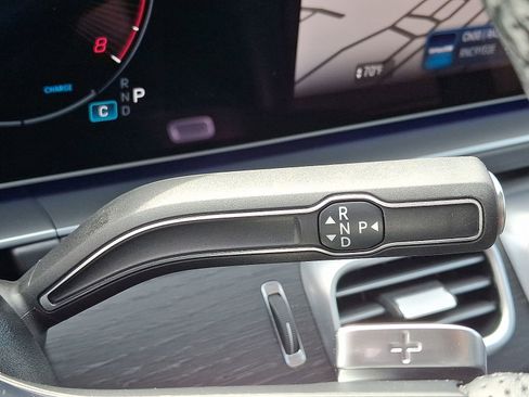 Certified 2025 Mercedes-Benz GLS 450 4MATIC image 15