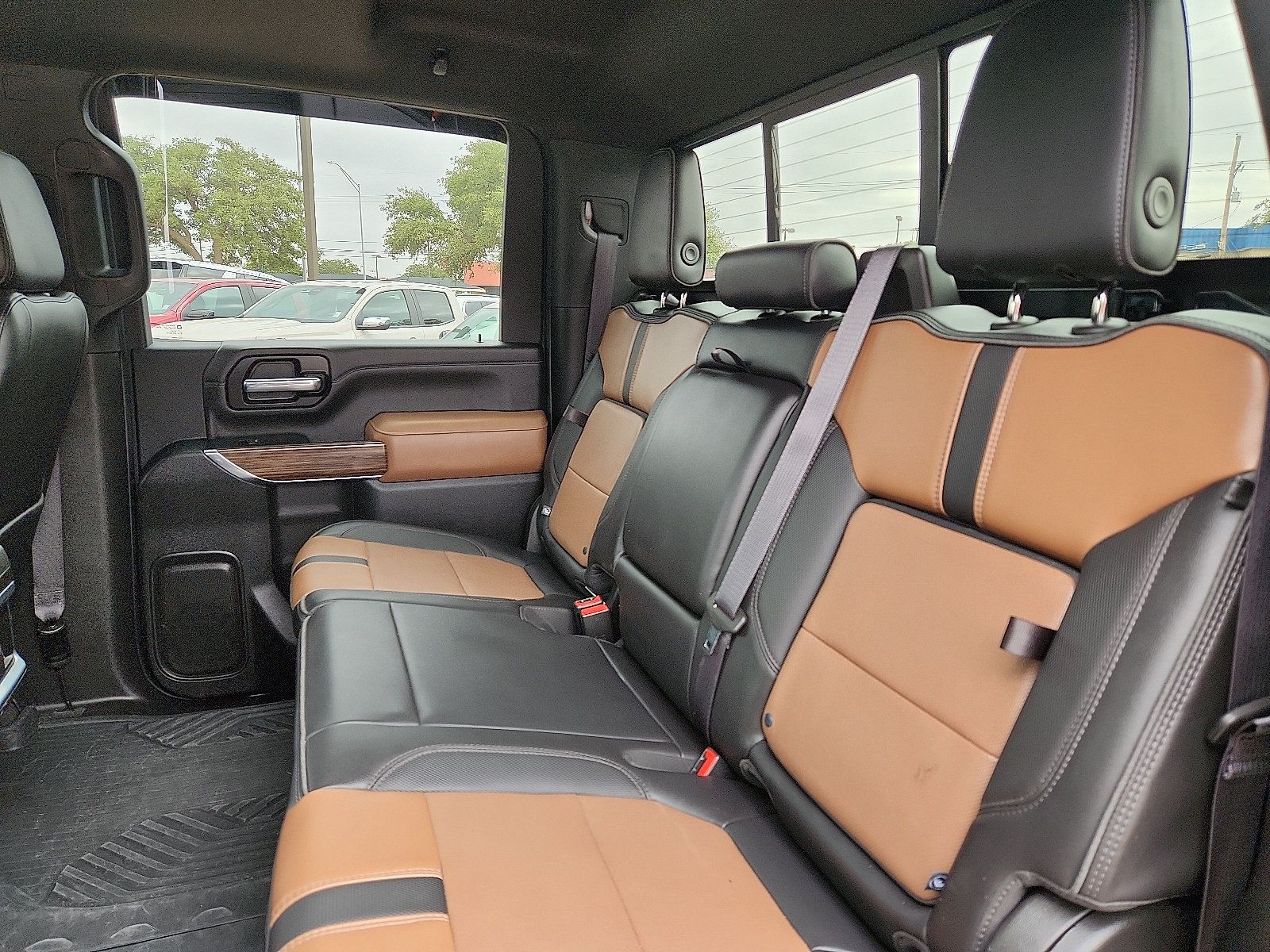 Used 2022 Chevrolet Silverado 2500 High Country AWD/4WD image 12