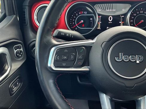 Used 2019 Jeep Wrangler Unlimited Rubicon w/ Dual Top Group image 17