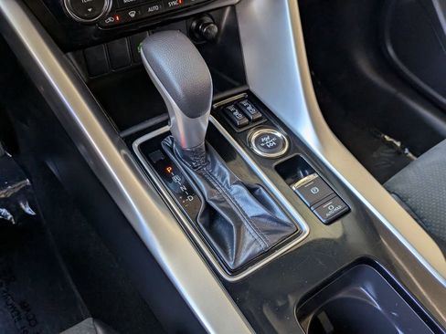 Used 2025 Mitsubishi Eclipse Cross SE AWD/4WD image 18