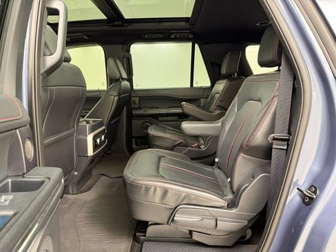 Used 2022 Ford Expedition Max Limited RWD image 21