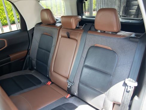 Used 2022 Ford Bronco Sport Outer Banks w/ Tech Package AWD/4WD image 21