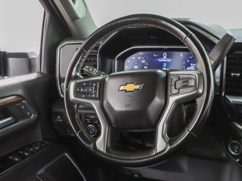 Used 2024 Chevrolet Silverado 2500 LT w/ Convenience Package AWD/4WD image 12