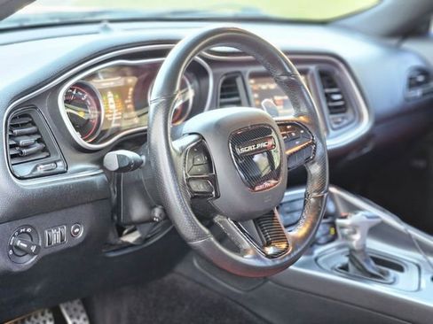 Used 2017 Dodge Challenger R/T Scat Pack w/ Dynamics Package image 12