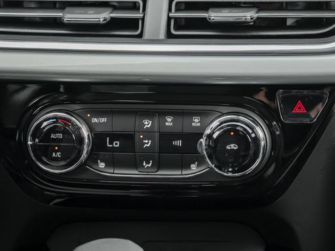 New 2026 Chevrolet Trax LT w/ Driver Confidence Package image 26