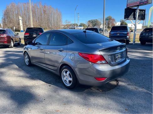 Used 2015 Hyundai Accent GLS image 7