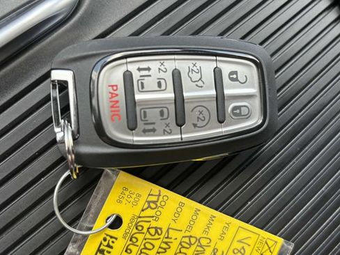 New 2026 Chrysler Pacifica Limited w/ S Appearance Package image 30