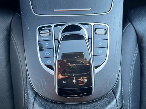 Used 2018 Mercedes-Benz E 300 image 24