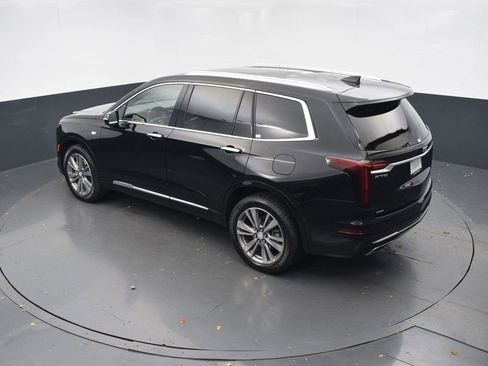 Used 2022 Cadillac XT6 Premium Luxury w/ Technology Package image 45