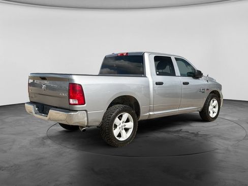 Used 2023 RAM 1500 Classic SLT AWD/4WD image 9