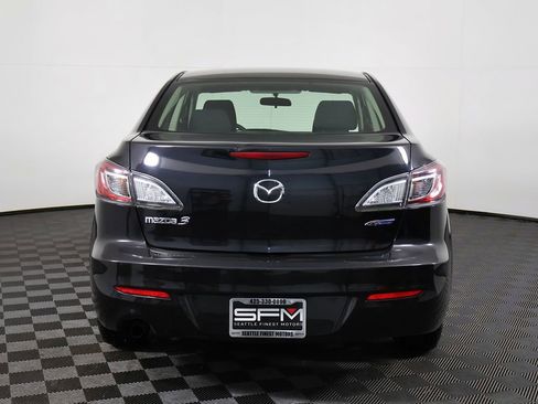 Used 2013 MAZDA MAZDA3 i Sport image 11