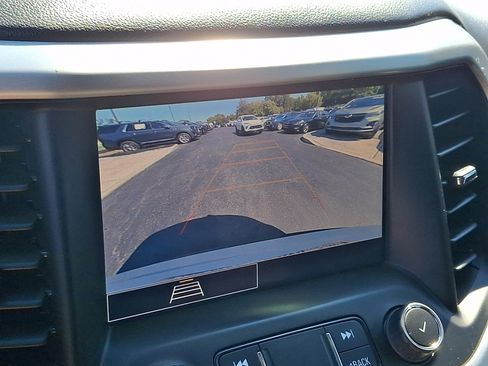 Used 2023 GMC Acadia SLE w/ Driver Convenience Package AWD/4WD image 20