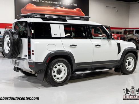 Used 2023 Land Rover Defender 110 S AWD/4WD image 8